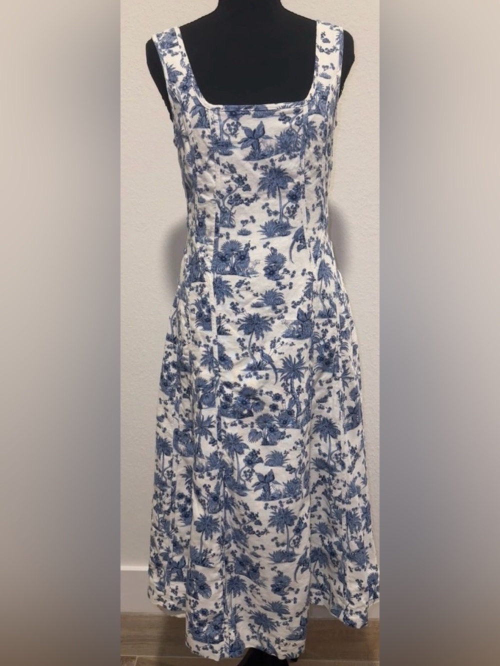 House of Harlow 1960 Blue and White Jungle Print Linen Midi Floral Dress size S